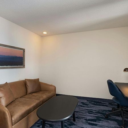 Fairfield Inn & Suites Kansas City Airport Esterno foto