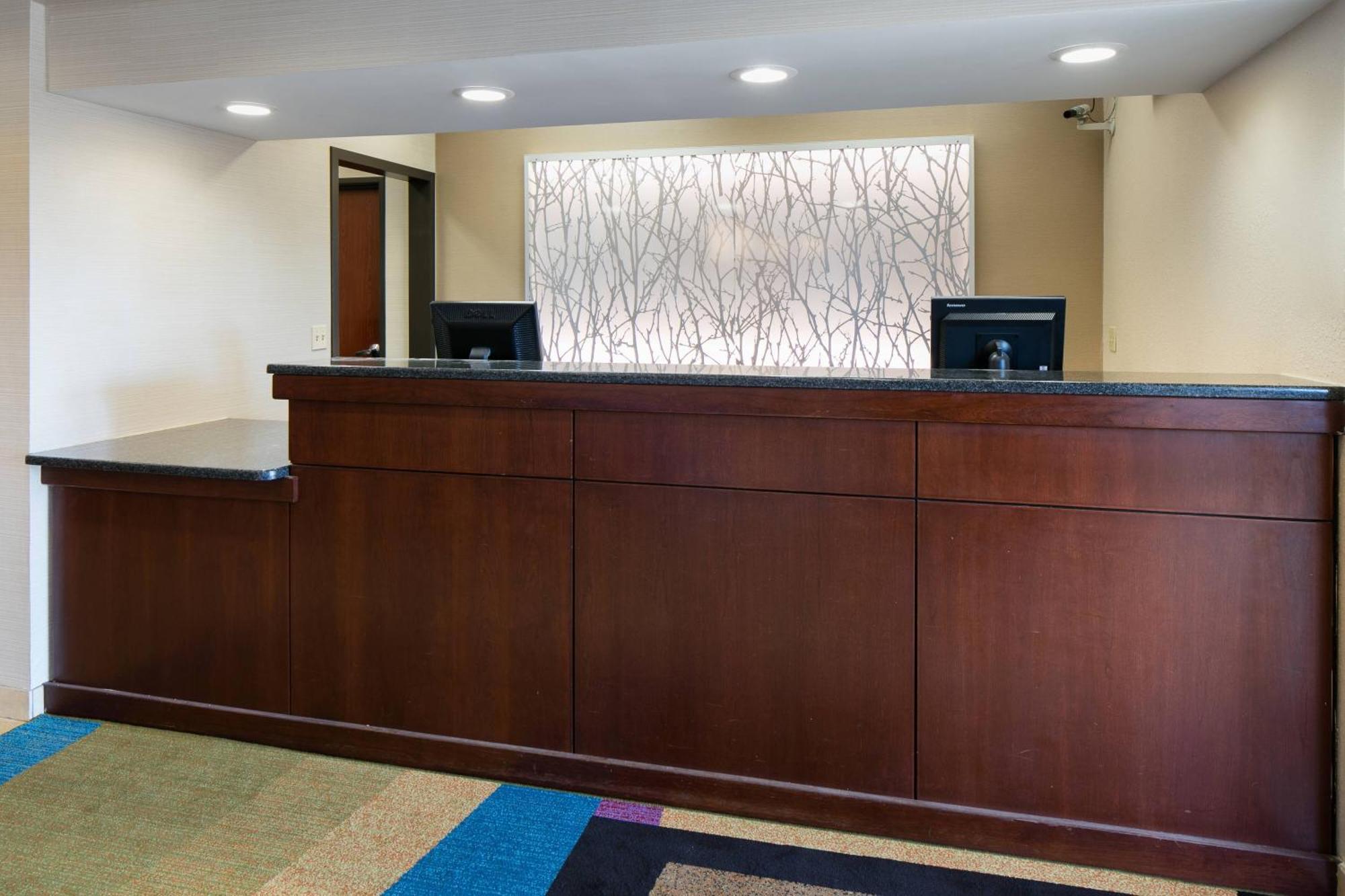 Fairfield Inn & Suites Kansas City Airport Esterno foto